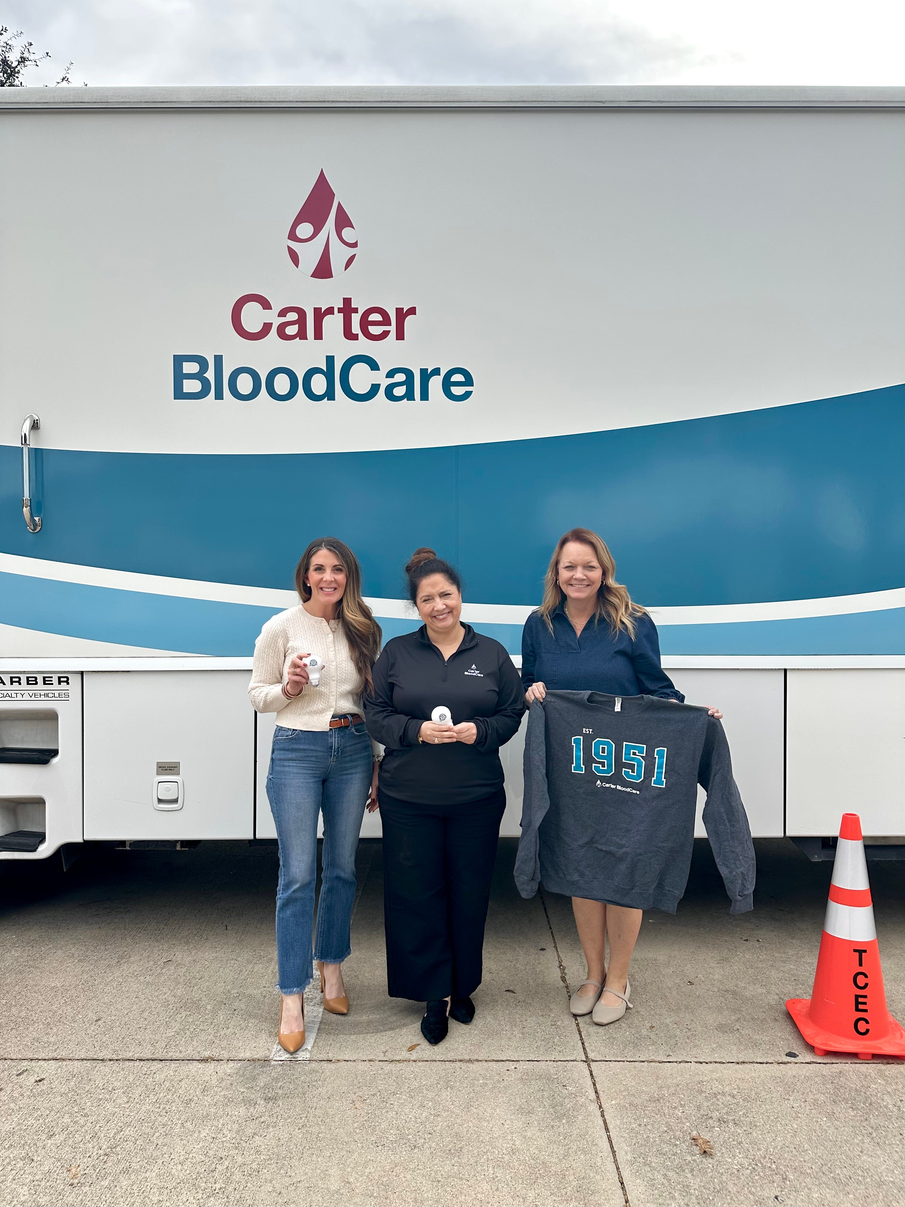 Photo from outside Carter BloodCare vehicle